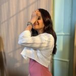 Priya Bapat Instagram - Me = Drama = drama queen 🥰😎