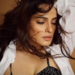 Priya Bapat Instagram - Sparking up the Mumbai heat 🔥 📸 @shrutisbagwe