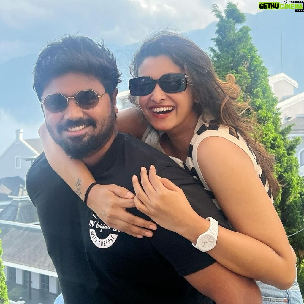 Priya Bhavani Shankar Instagram - So there is this great guy, who is my best friend, we laugh, we fight, we cry, we make up. He sings loud & confident with all weird wrong lyrics. We are A & Z different, yet he completes me. We are such imperfect people, yet he somehow makes it easy and fun to stay in love with him. With him I feel peace. With him I have the craziest fun, also With him I can just sit down in silence and watch a beautiful sunset and talk about my traumas. He is enough. A million times enough for me to get through this life in bliss 😊 Happy birthday @rajvel.rs இருவர் வானம் வேறென்றாலும்… ❤