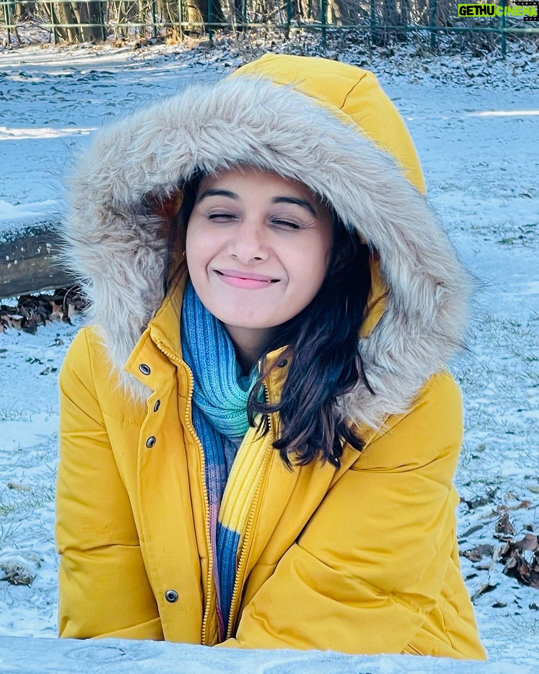 Priya Bhavani Shankar Instagram - Break-day Sun-day ☀️🍵 Moravsky kras - Macocha