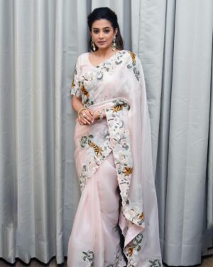 Priyamani Instagram - Because I am a woman, I must make unusual efforts to succeed. If I fail, no one will say, She doesn’t have what it takes. They will say, - Women don’t have what it takes. #womensdayeveryday 

Outfit - @alokandharsh 
Jewels by @sulthandiamondsandgold 
Styled by @theitembomb ❤️
MUH : @pradeep_makeup @shobhahawale 
📸 : @sharonacvin 
Retouched by : @v_capturesphotography