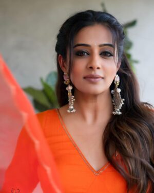Priyamani Instagram - Embrace your elegance and let it shine ✨✨✨

Outfit : @harshitasinghviofficial 
Jewellery : @houseofqc 
Styling : @stylebyannapurna 
Team : @i.deekshasetti 
📸 : @v_capturesphotography 
MUH : @pradeep_makeup @shobhahawale