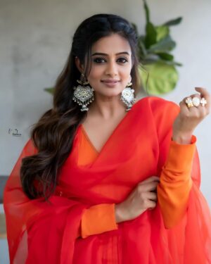 Priyamani Instagram - Embrace your elegance and let it shine ✨✨✨

Outfit : @harshitasinghviofficial 
Jewellery : @houseofqc 
Styling : @stylebyannapurna 
Team : @i.deekshasetti 
📸 : @v_capturesphotography 
MUH : @pradeep_makeup @shobhahawale