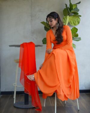 Priyamani Instagram - Embrace your elegance and let it shine ✨✨✨

Outfit : @harshitasinghviofficial 
Jewellery : @houseofqc 
Styling : @stylebyannapurna 
Team : @i.deekshasetti 
📸 : @v_capturesphotography 
MUH : @pradeep_makeup @shobhahawale