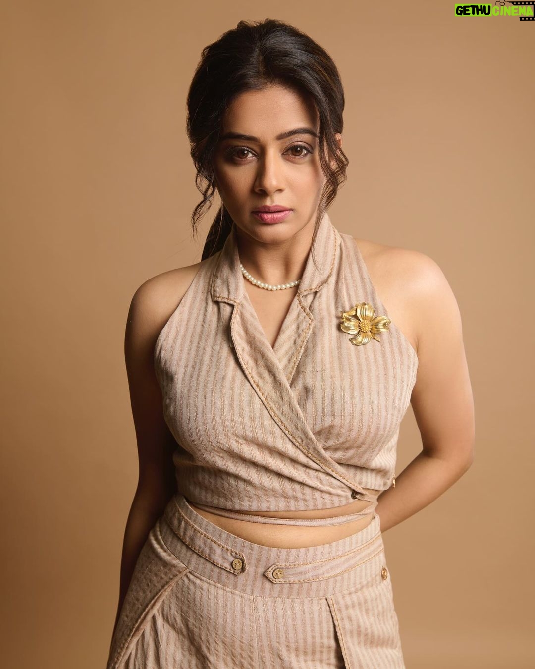 Priyamani Instagram - Get your popcorn ready, #Article370 releases tomorrow at a theatre near you 🎀 Outfit - @_shrutisancheti Footwear @oceedeeshoes Styled by @theitembomb ❤️ 📸 @yash_vb MUH : @pradeep_makeup @shobhahawale