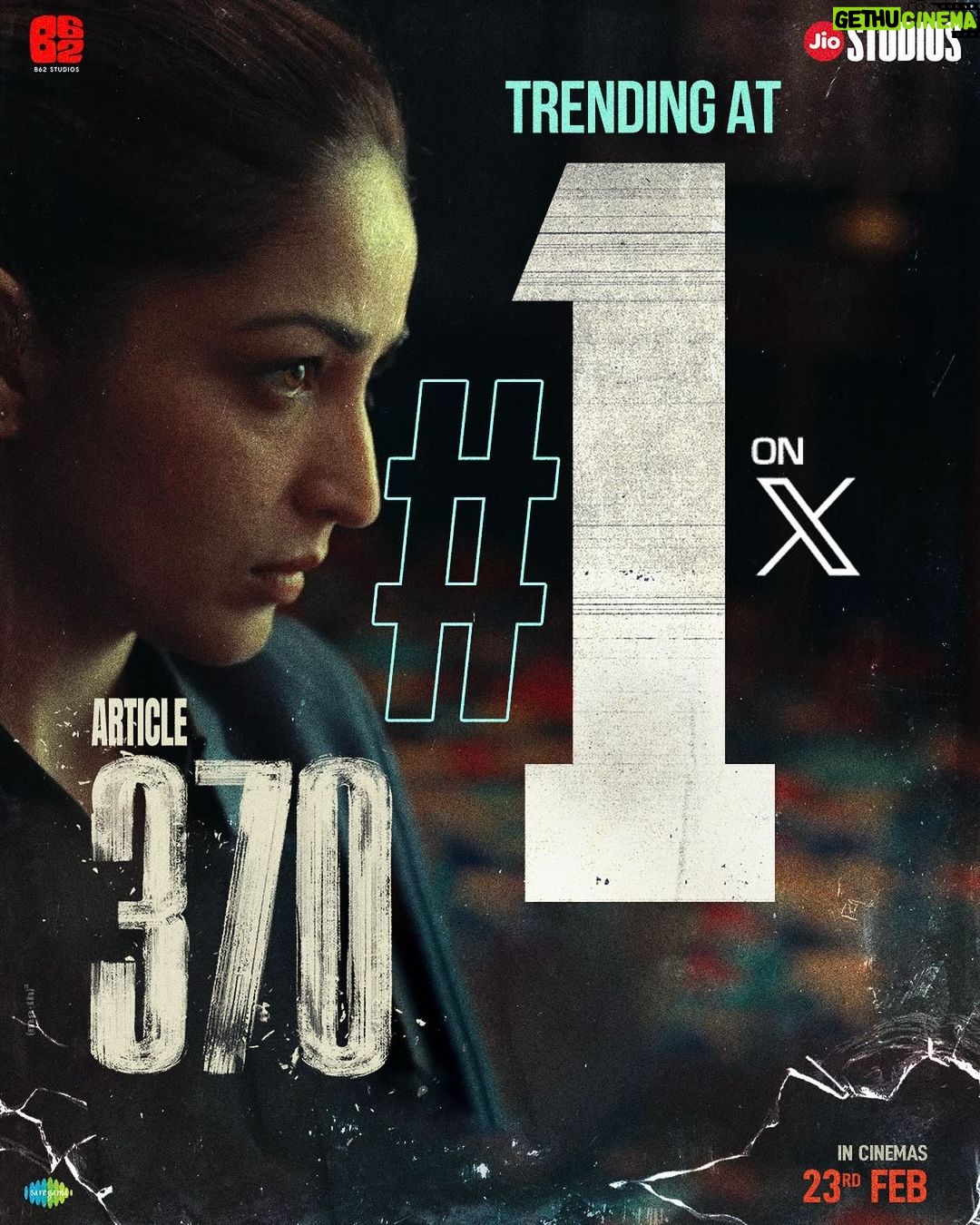 Priyamani Instagram - All eyes are on #Article370! As it’s trending at #1 on @twitter Have you seen the teaser yet? #Article370Teaser out now. (Link in bio) Releasing in cinemas on 23rd Feb. @yamigautam @vaibhav.tatwawaadi @siyaramkijai #KiranKarmarkar @rajarjunofficial @skand_thakur @ashwinikoul93 @ashwani.1204 @divyasethshah @sumitkaul10 @chakramaditya #JyotiDeshpande @adityadharfilms @dhar_lokesh @officialjiostudios @b62studios @saregama_official @the_willing_fundamentalist @arj.writer @aarshvora @puneetwaddan @shashwatology @shivkumarpanicker @sidvasanity @mukeshchhabracc @yantrapd @veerakapuree