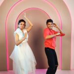 Priyamani Instagram - Zinda Banda for the love that binds us...SRK! @pillumani @iamsrk . . . #priyamani #zindabanda #jawan #srk #shahrukhkhan #dance #dancereels #nayandeeprakshit