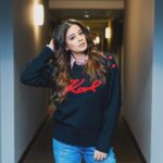 Priyamani Instagram – Not afraid of being called unfashionable ❤️

📸: @flashbrushproduction ❤️