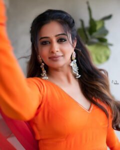 Priyamani Instagram - Embrace your elegance and let it shine ✨✨✨ Outfit : @harshitasinghviofficial Jewellery : @houseofqc Styling : @stylebyannapurna Team : @i.deekshasetti 📸 : @v_capturesphotography MUH : @pradeep_makeup @shobhahawale