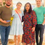 Priyamani Instagram - Which one is more divine, the music or the cake? Last month @pillumani ‘s birthday party ❤️ #mumbai #happybirthday #reels Mumbai, Maharashtra