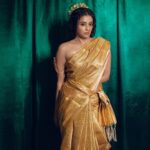 Priyamani Instagram - Felt like a painting @collectiveamara @raabtabyrahul 📸 @sbk_shuhaib Styled by @theitembomb ❤️❤️ MUH : @pradeep_makeup @shobhahawale