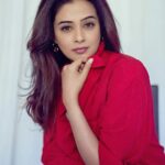 Priyamani Instagram - Red is uplifting 🌹 @gucci @just_lil_things_ 📸 @sbk_shuhaib Retouching @ajmaltorres Styled by @theitembomb ❤️❤️ MUH : @pradeep_makeup @shobhahawale