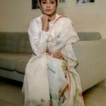 Priyamani Instagram - Absolutely enjoyed wearing this beautiful creation by @injiri and their team of 45 tailors and handwork ladies. All their garments are processed in-house right from conceptualisation, to design, to tailoring, and packaging. #materialsholdmemories Jewelry by @aquamarine_jewellery 📸 @sbk_shuhaib Retouching @ajmaltorres Styled by @theitembomb ❤️❤️ MUH : @pradeep_makeup @shobhahawale