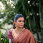 Priyamani Instagram - Stepping into the spotlight draped in elegance and grace❤️❤️❤️ Wearing : @anushareddy.couture jewellery : @sammohana_by_anushauppaluri @alluringaccessories.a2 Styling : @stylebyannapurna Team : @i.deekshasetti 📸 : @v_capturesphotography MUH : @pradeep_makeup @shobhahawale