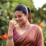 Priyamani Instagram - Stepping into the spotlight draped in elegance and grace❤️❤️❤️ Wearing : @anushareddy.couture jewellery : @sammohana_by_anushauppaluri @alluringaccessories.a2 Styling : @stylebyannapurna Team : @i.deekshasetti 📸 : @v_capturesphotography MUH : @pradeep_makeup @shobhahawale