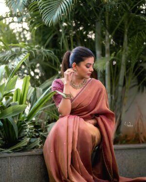 Priyamani Instagram - Stepping into the spotlight draped in elegance and grace❤️❤️❤️
Wearing : @anushareddy.couture 
jewellery : @sammohana_by_anushauppaluri @alluringaccessories.a2 
Styling : @stylebyannapurna 
Team : @i.deekshasetti 
📸 : @v_capturesphotography 
MUH : @pradeep_makeup @shobhahawale
