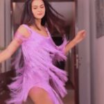 Priyanka Chahar Choudhary Instagram - Chalo ye hook step kar ke dikhao… 😋 #jung #priyankachaharchoudhary #gippygrewal