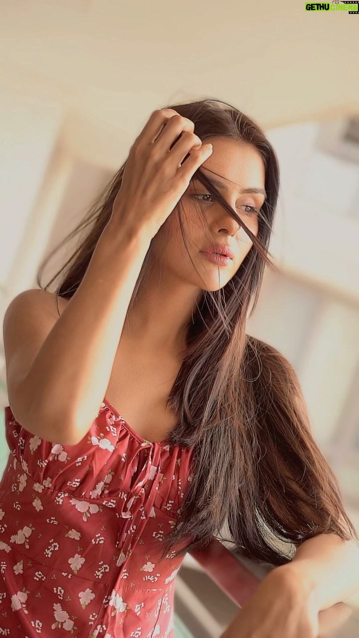 Priyanka Chahar Choudhary Instagram - ❤️❤️❤️