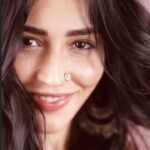 Priyanka Jawalkar Instagram - Well Hello !! Long time !!Hope you all are doing good 💛 #reelsinstagram #reels #reelsindia #reelitfeelit #dilnu #bollywood #dj