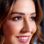 Priyanka Jawalkar Instagram – Keep up with my cringe and romantic songs 🙈