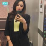 Priyanka Mohan Instagram - Peekaboo 🪞👾
