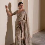 Priyanka Mohan Instagram - ✨✨✨ Outfit - @taruntahiliani Earrings - @karnikajewelshyd Footwear- @shoprivr.in Styling - @openhousestudio.in Assistant by - @mithra_kandhaswaami @prarthanasrinivasaraja Photos @kannasrihari Hair @chinnahairstylist