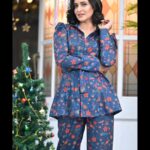 Priyanka Sarkar Instagram - Wearing @qwomanindia @somnath_roy_photography @fashiondoctor_official @makeupbysumanganguly @moumitasani #ChristmasTime ...