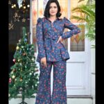Priyanka Sarkar Instagram - Wearing @qwomanindia @somnath_roy_photography @fashiondoctor_official @makeupbysumanganguly @moumitasani #ChristmasTime ...
