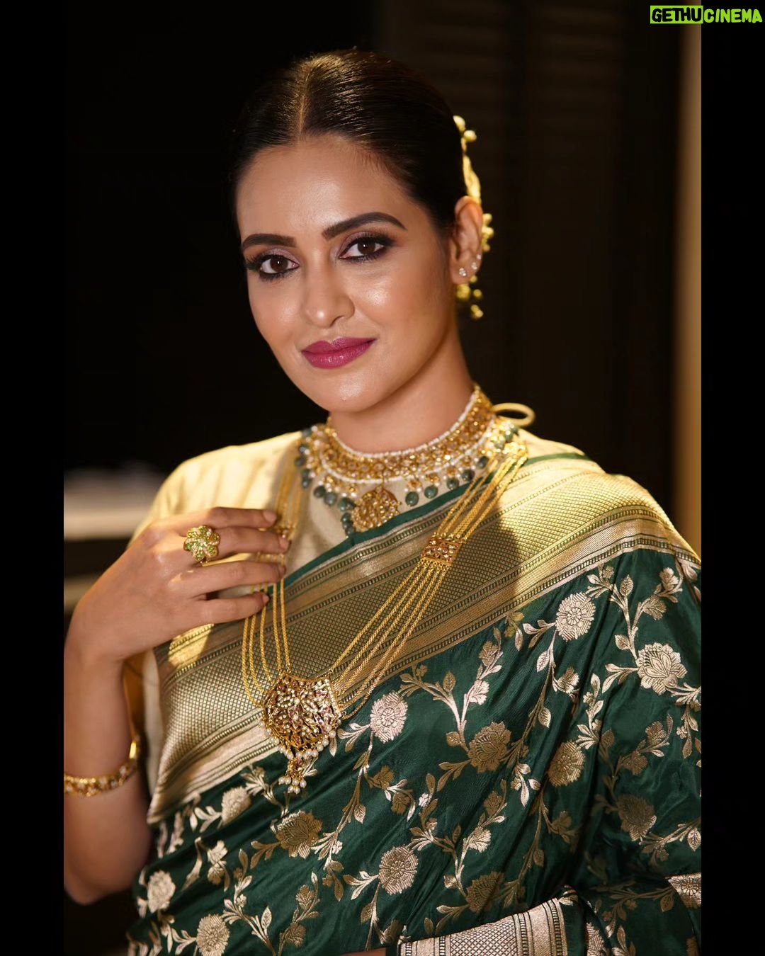 Priyanka Sarkar Instagram - দেখুন #AbpAnanda #SheraBangali আজ ঠিক রাত ৮ টায় @abpanandatv-এ...
