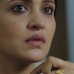 Priyanka Sarkar Instagram - Trailer দেখার পর series-টা দেখতে তোমরা কতটা excited? #Lojja: Trailer Out Now | Series directed by @aditiroyz03, based on the research conducted by @samragneebandyopadhyay, premieres 22nd March, only on #hoichoi. @priyankasarkarz @anujoy_chattopadhyay #SrijaHalum @indrasishroystories #KheyaliDastidar #NamitaChakraborty #IndrajitMazumder @sneha.mishti_official @saolichattopadhyay #SubhadeepGuha @svfsocial