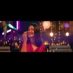 Priyanka Sarkar Instagram - আনন্দের গানে, বন্ধুত্বের গল্পে it’s time to celebrate the essence of winter with fun, frolic and get-togethers. But no celebration is complete without Mio Amore. তাহলে চলো cake-savories খেতে খেতে সবাই জমিয়ে তুলি শীতের আমেজ because what could be a more splendid way to usher in a new year than with delightful flavours? . . #MioAmore #NewYear #HappyNewYear #Winter #Kolkata #EnjoyTogether #Cakes #Savories #Celebration #Party #Fun @mioamore_bakery