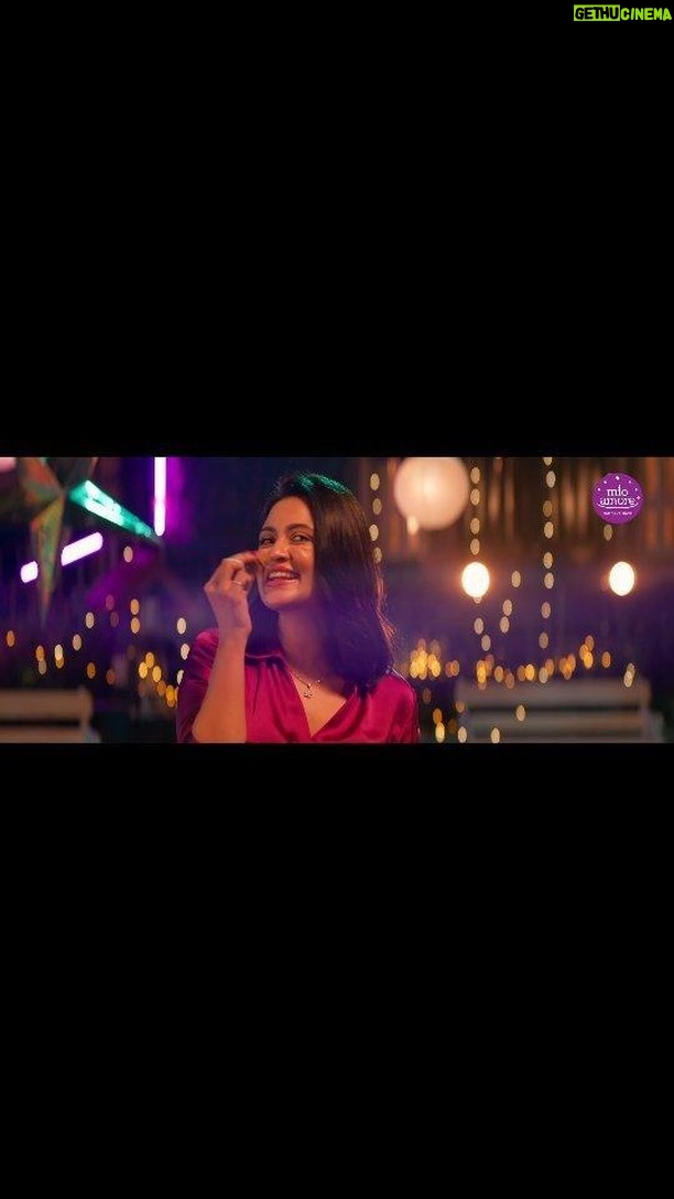 Priyanka Sarkar Instagram - আনন্দের গানে, বন্ধুত্বের গল্পে it’s time to celebrate the essence of winter with fun, frolic and get-togethers. But no celebration is complete without Mio Amore. তাহলে চলো cake-savories খেতে খেতে সবাই জমিয়ে তুলি শীতের আমেজ because what could be a more splendid way to usher in a new year than with delightful flavours? . . #MioAmore #NewYear #HappyNewYear #Winter #Kolkata #EnjoyTogether #Cakes #Savories #Celebration #Party #Fun @mioamore_bakery
