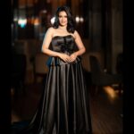 Priyanka Sarkar Instagram - #EventReady ... @fashiondoctor_official @makeupbysumanganguly @hairstylist_kushal @bhaskar5100 @abhireporting @imsayandey