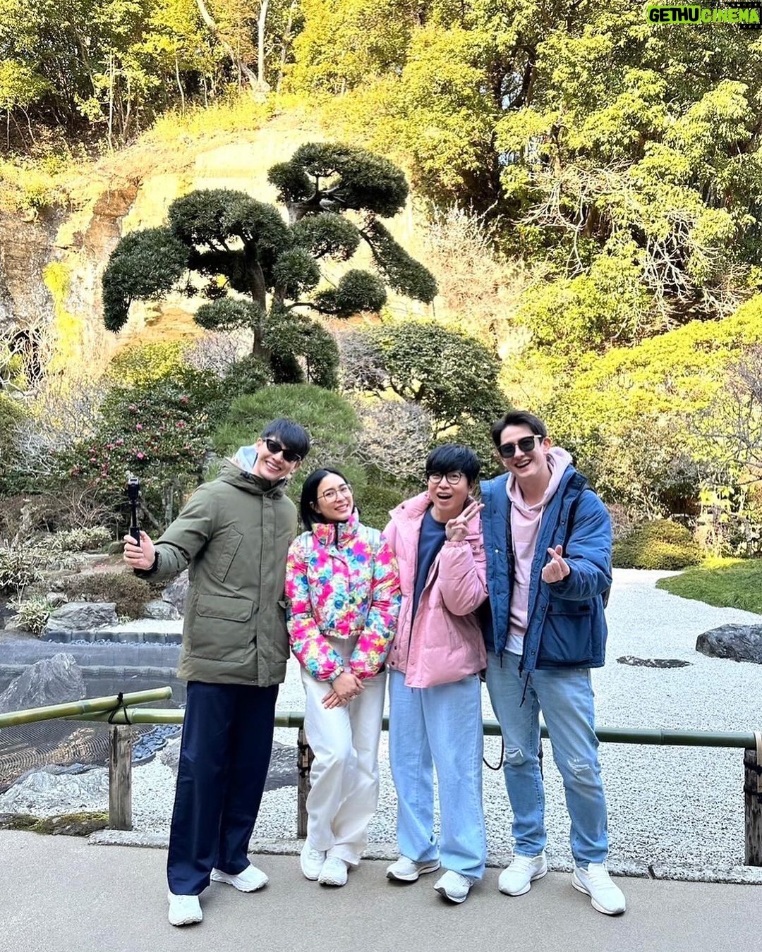 Puttichai Kasetsin Instagram - พาเด็กชายเที่ยวญี่ปุ่นคร้าบ สนุกจังเลย 🥰 @pjpjpitt