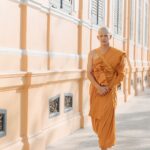 Puttichai Kasetsin Instagram – ขออโหสิกรรมทั้งกาย วาจา ใจ ที่ได้เคยล่วงเกินกัน ทั้งที่เจตนาหรือไม่ได้เจตนาก็ดี

และขอร่วมอนุโมทนาบุญกับพระเต้ย พระตังค์ ด้วยนะครับ สาธุ🙏🏼🙏🏼🙏🏼