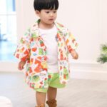 Puttichai Kasetsin Instagram – หมั่นเขี้ยวเจ้าลูกคร้าบบบบ หน้าไม่ซ้ำซักรูป ส่วนรูปสุดท้ายที่มาของคำว่า หล่อลื่น ครับผม พีร์เจเป็นเด็กสายฮา @pjpjpitt 😂🎄🤣✨😆❤️

ชุดน่ารักจาก @saifahbhayu ครับ ☺️🙏🏼🫰🏼