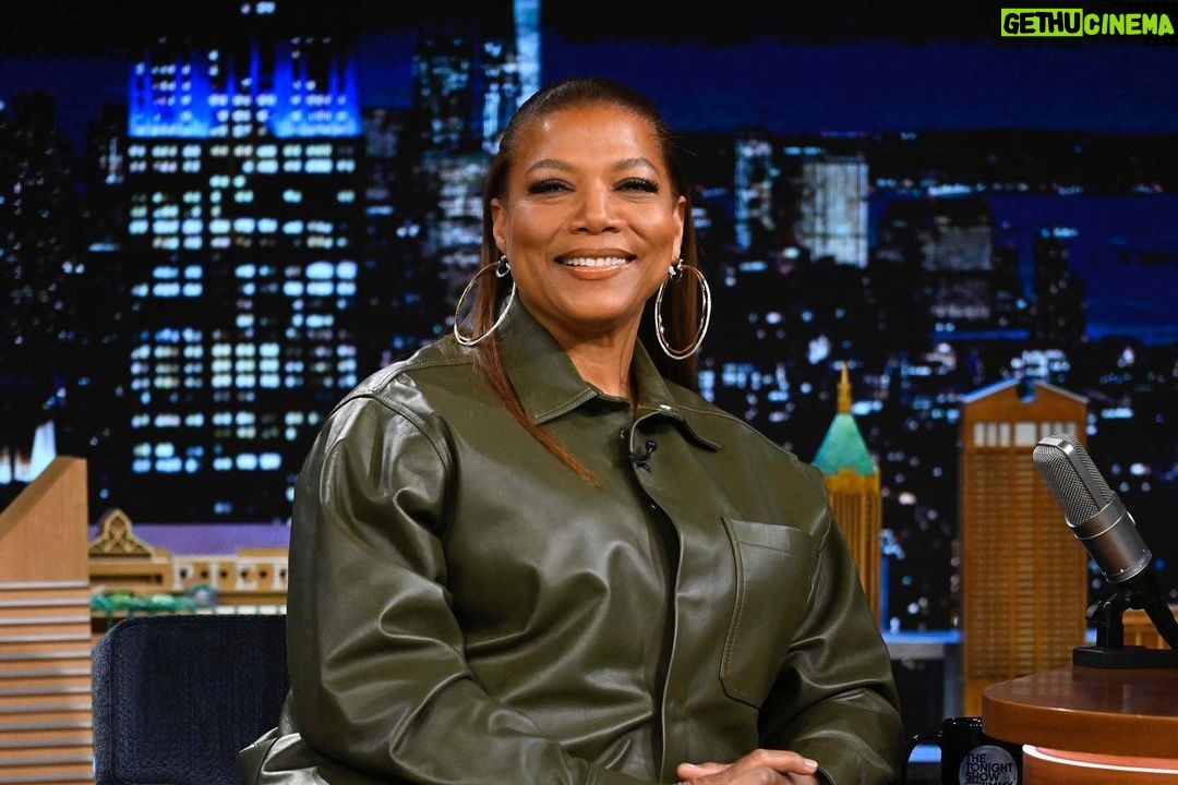 Queen Latifah Instagram - #FallonTonight ❤️
