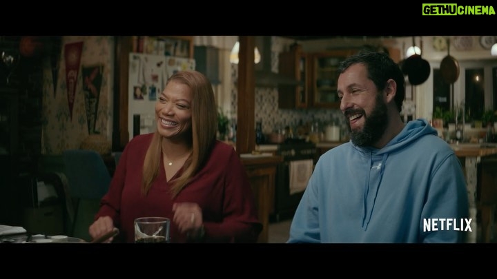 Queen Latifah Instagram - Who is watching #Hustle right now!? 🏀🔥🎬