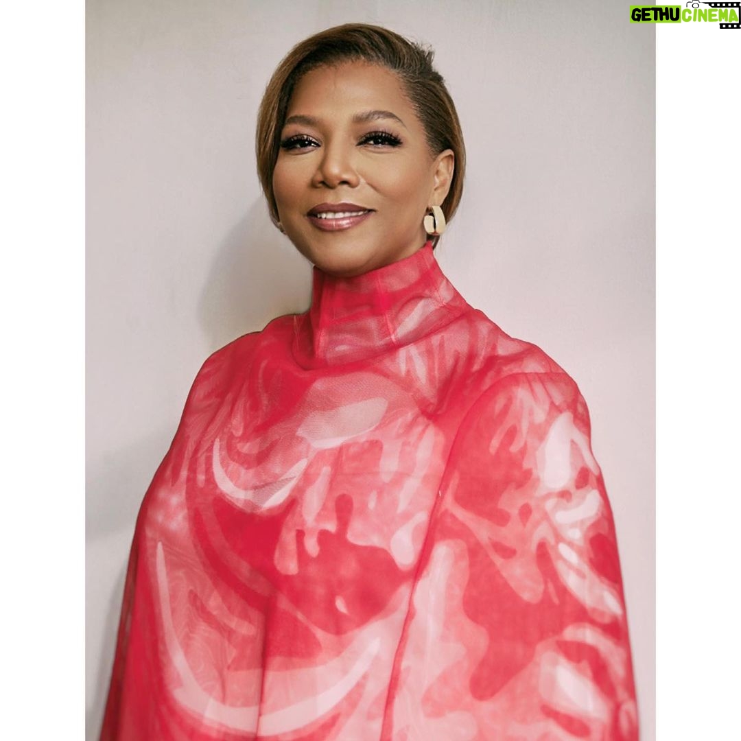 Queen Latifah Instagram - #EmmyMagazine @televisionacad . Hair: #IasiaMerriweather MUA: #DejaSmith Styling by @jasonrembert 📸: #MikeRuiz 📸 asst: #DanielleSax and #YlvaErevall