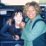 Queen Latifah Instagram - You picked the wrong tv to come out of 👻 Happy Halloween! 🎃 #ScaryMovie3 #BTS