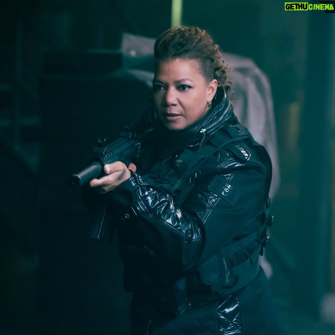 Queen Latifah Instagram - Robyn out there equalizing 🖤 #TBT #TheEqualizer