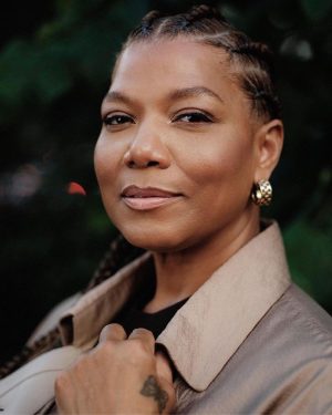 Queen Latifah Instagram - ❤️🙏🏽 Repost from @tmagazine
•
@queenlatifah is often celebrated for her pioneering achievements in hip-hop: She’s the first solo female rapper to have a gold album and, later this year, she will become the first woman rapper to receive a Kennedy Center Honor. But in addition to her four rap albums, Latifah, now 53, has released two jazz albums; hosted two daytime talk shows; and appeared in more than 60 films, many of which she developed with her management and production company, Flavor Unit Entertainment. She was one of CoverGirl’s first full-figured Black models, and later created her own cosmetics line with the brand geared toward women of color. As the star of the spy thriller “The Equalizer,” now approaching its fourth season on CBS, she became one of the first Black female leads on an hourlong network drama.

“These days, Latifah’s wholesome, general-audience appeal can conceal the force of her impact,” writes @emilylordi1 in T’s Greats issue. “But she strategically facilitated several mergers that once seemed highly unlikely and now define our era: between rap and Hollywood, hip-hop and high fashion, Black capitalism and activism.” Read the full profile at the link in our bio, and in print with your @nytimes this weekend. Photos and video by @rahimfortune. Director of photography: Dé Randle (@derandl3). Styled by Ian Bradley (@iancogneato). #TGreatsIssue
