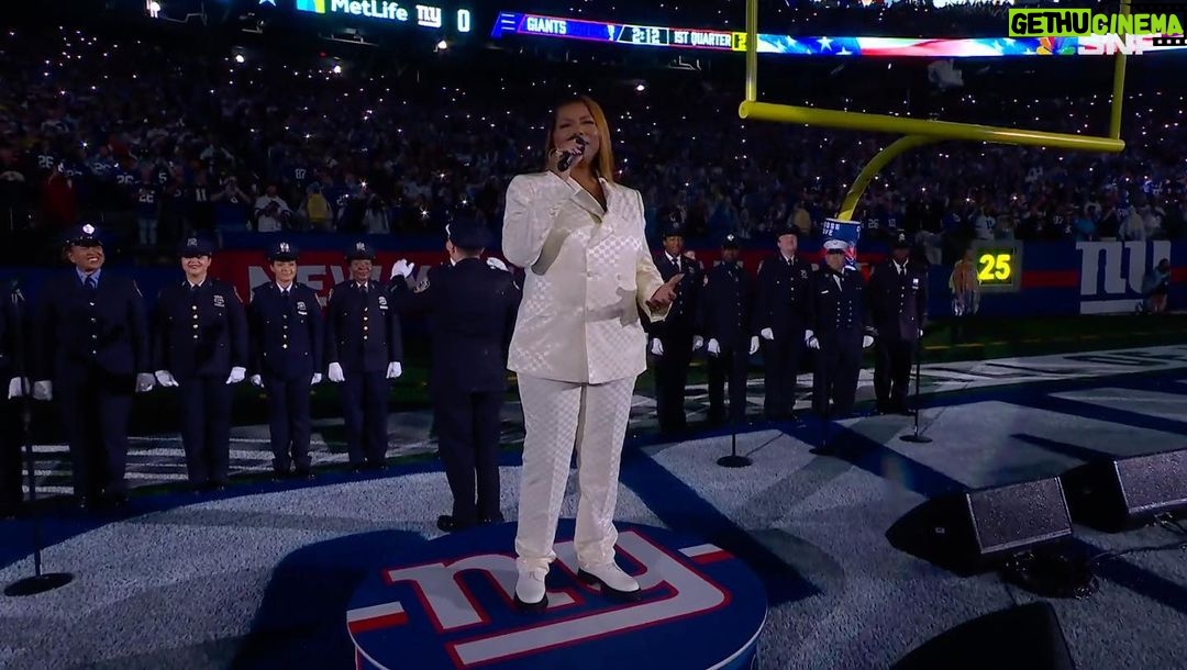 Queen Latifah Instagram - Honored to be a part of the 9/11 tribute singing with a choir of NYC First Responders ❤️