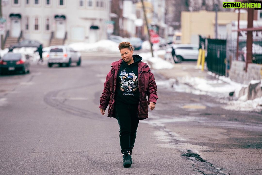 Queen Latifah Instagram - Channeling that Robyn McCall energy for this Sunday’s episode of #TheEqualizer