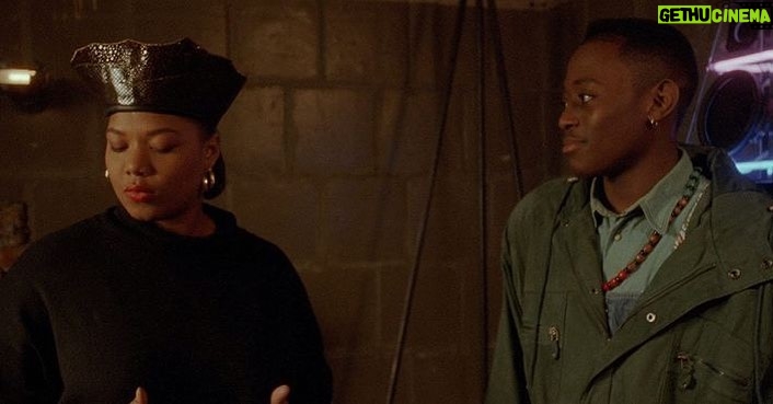 Queen Latifah Instagram - #tbt to #Juice with @omarepps