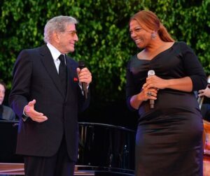 Queen Latifah Instagram - Happy 94th birthday to my friend the legendary @itstonybennett 🎉 50 years ago you recorded #TheBestIsYetToCome and that message is as important today as it was 5 decades ago. Thank you for your positivity, friendship, and music ❤️