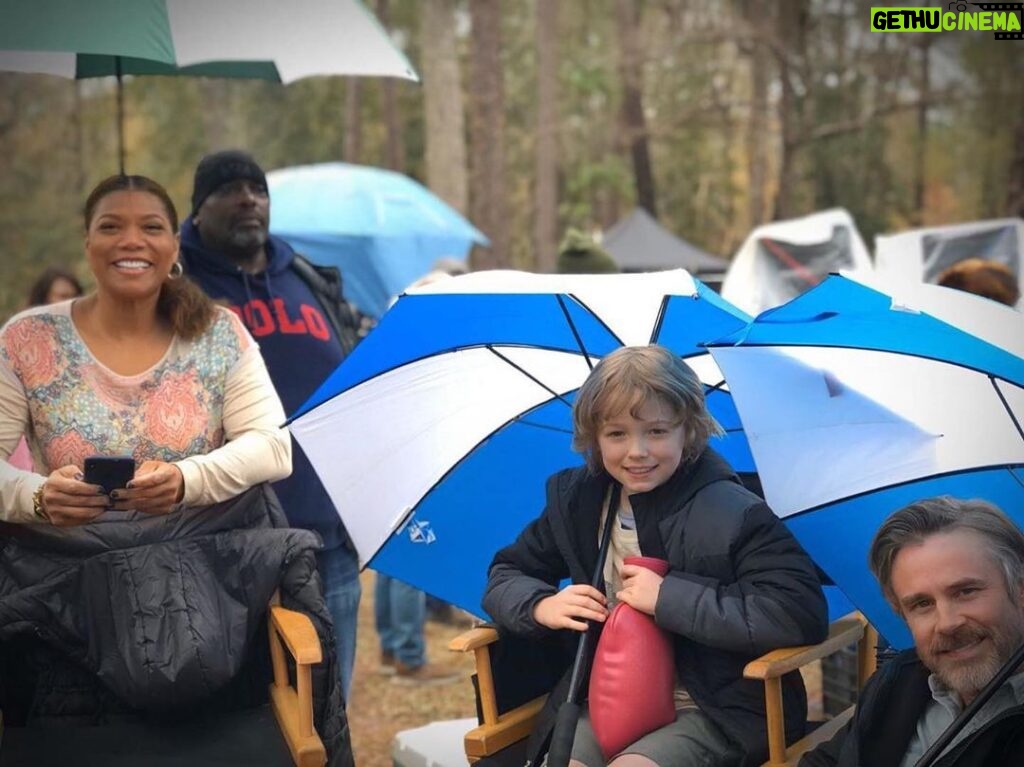 Queen Latifah Instagram - Even the rain can’t get us down 🐅 #bts #tigerrising . . 📸: @christianconvery