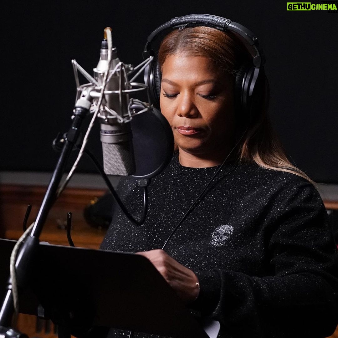 Queen Latifah Instagram - I’ve been rehearsing for #TheLittleMermaidLive 💜 can’t wait for you to see the show TONIGHT!! @abcnetwork #poorunfortunatesouls