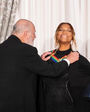 Queen Latifah Instagram - What an amazing experience! Watch the #KCHonors TONIGHT at 8/7c on @CBStv! 💕