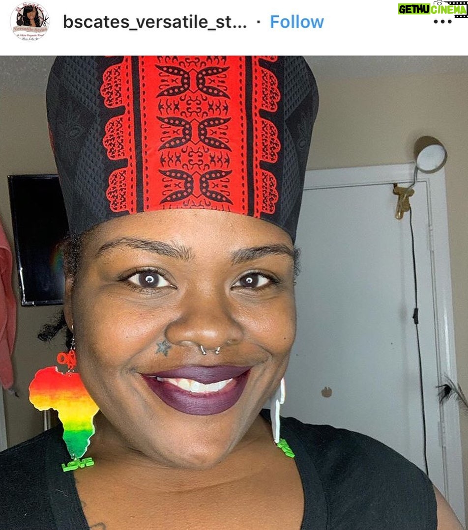 Queen Latifah Instagram - Yesss #setitoff tonight 🎃 love the costumes, have fun, and Happy Halloween ✌🏾